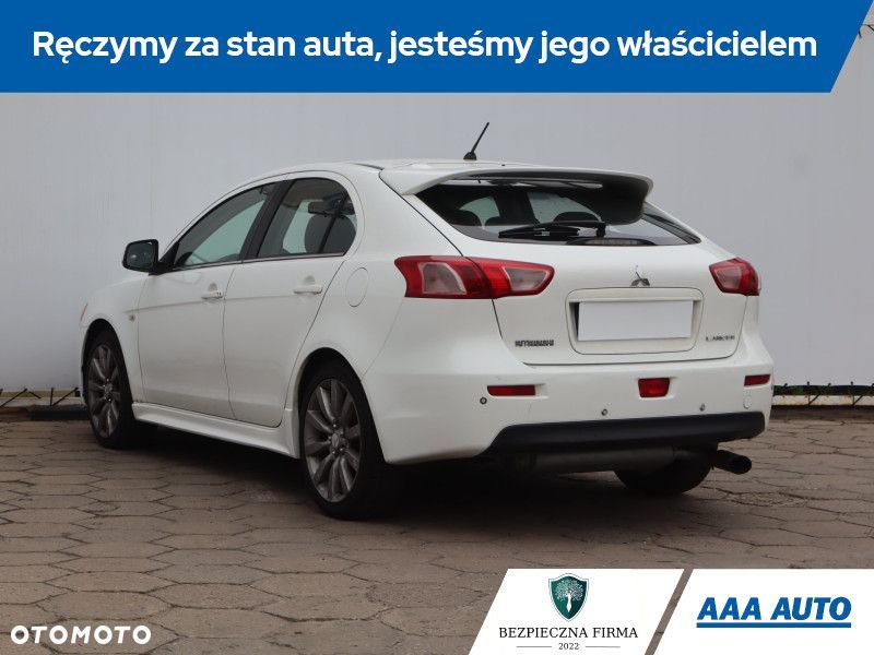 Mitsubishi Lancer - 6