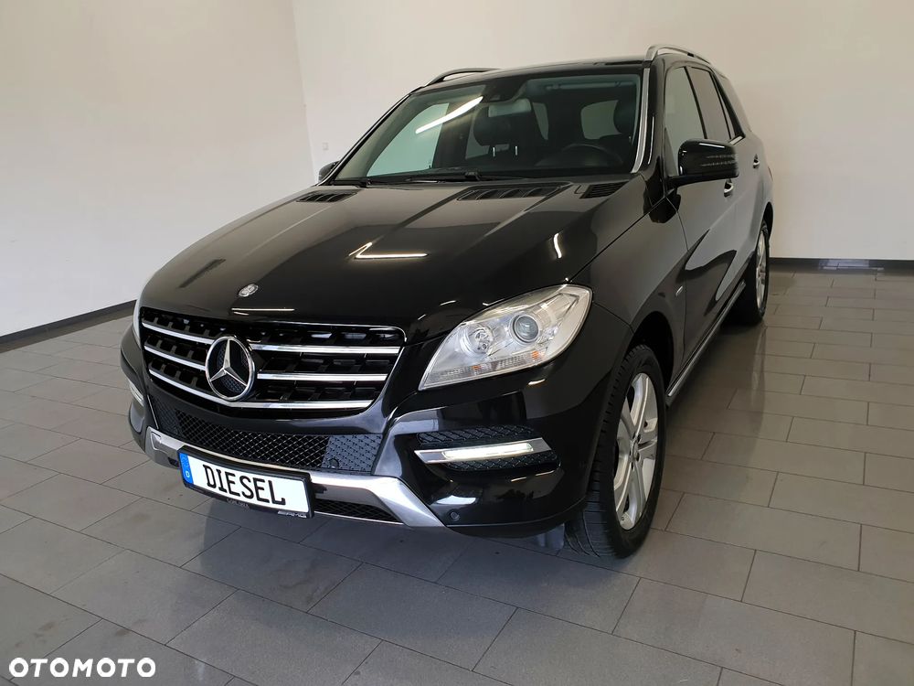 Mercedes-Benz ML 350 BlueTec 4-Matic - 30