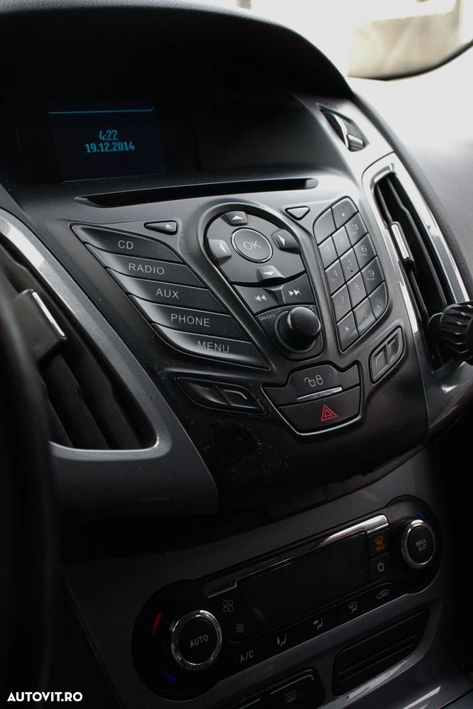 Ford Focus 1.6 TDCI DPF Trend - 11