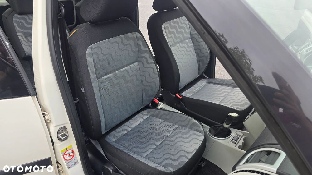 Skoda Roomster 1.4 16V Style - 24