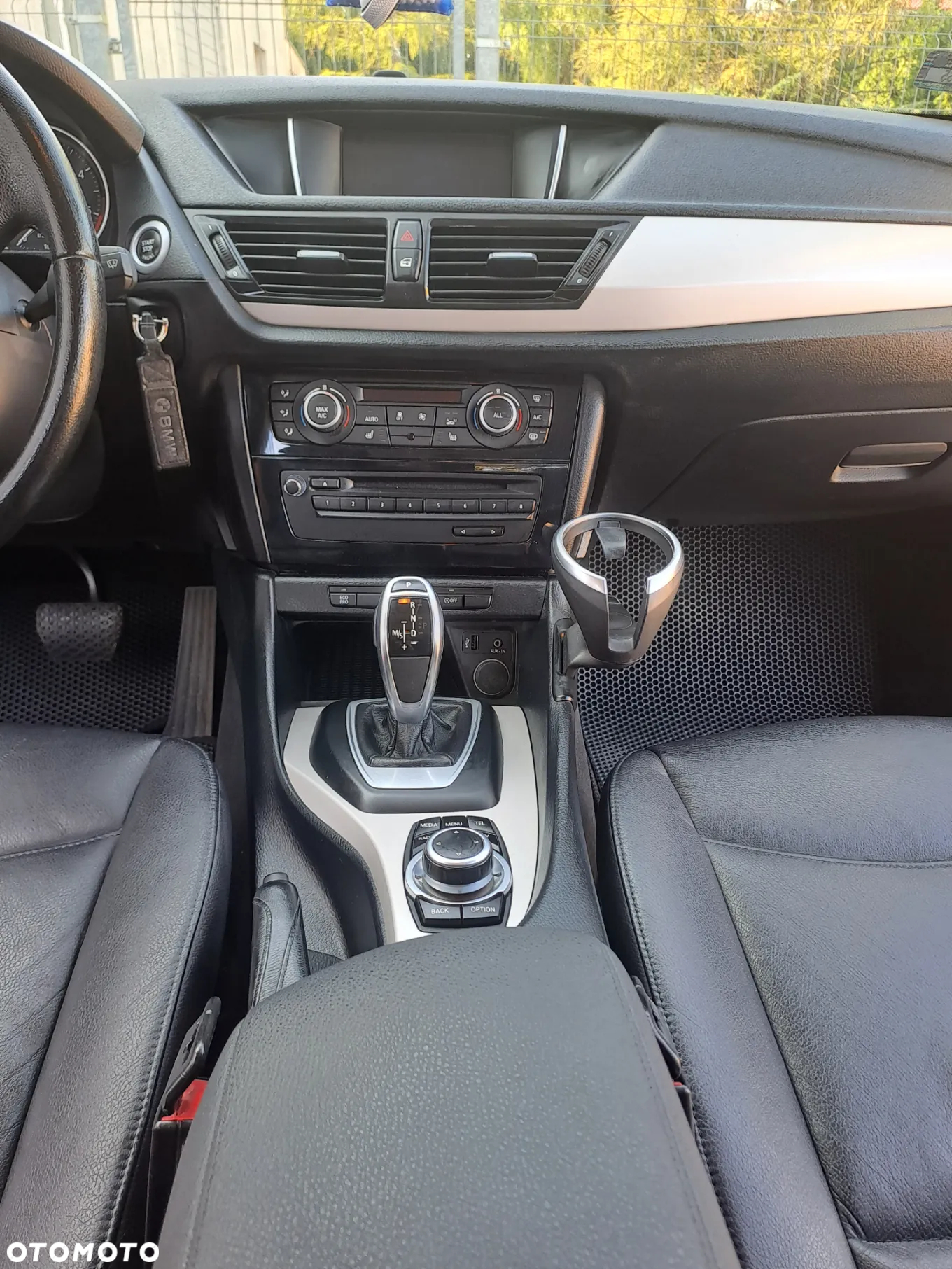 BMW X1 sDrive18d - 14