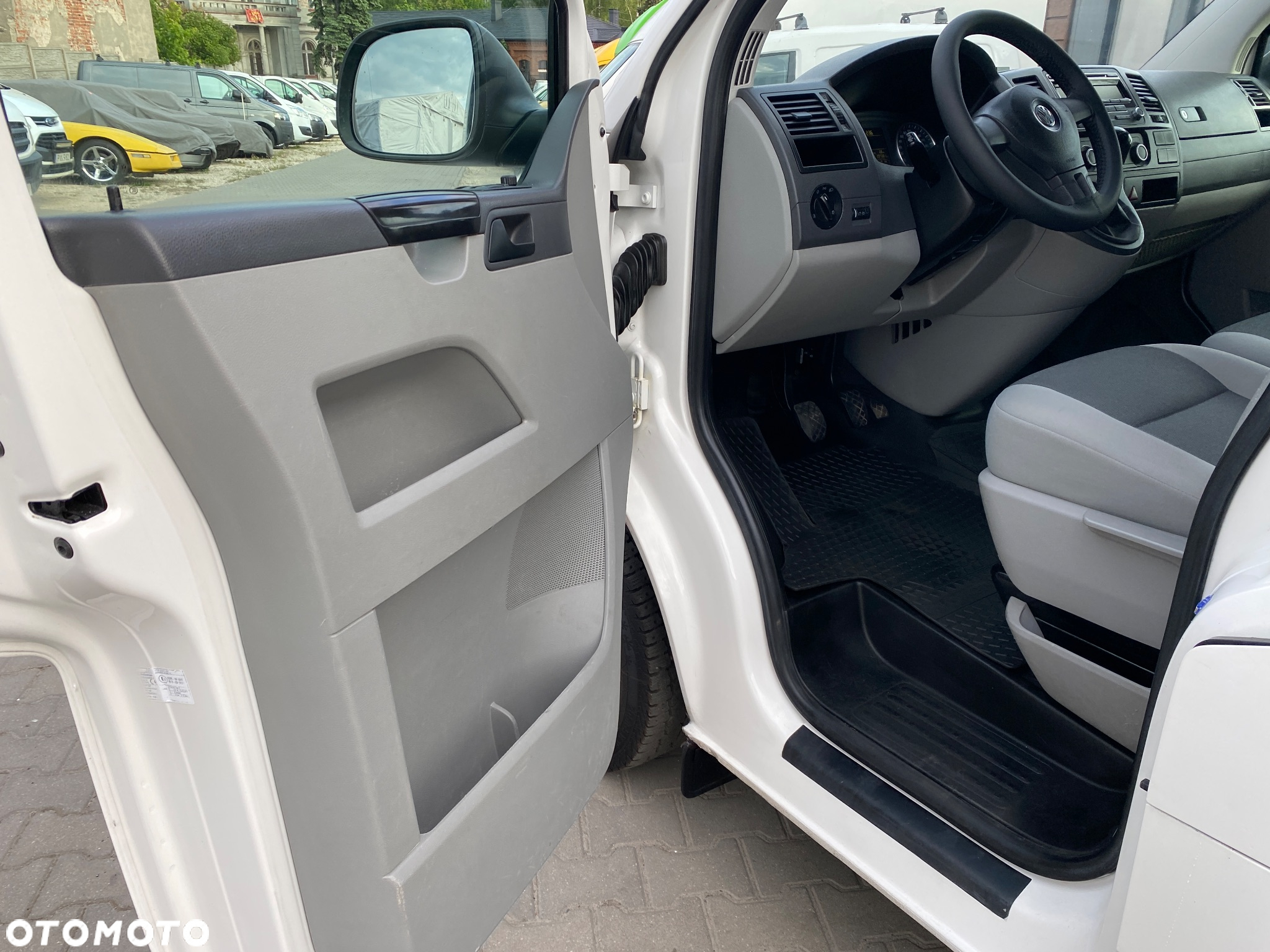 Volkswagen TRANSPORTER - 14