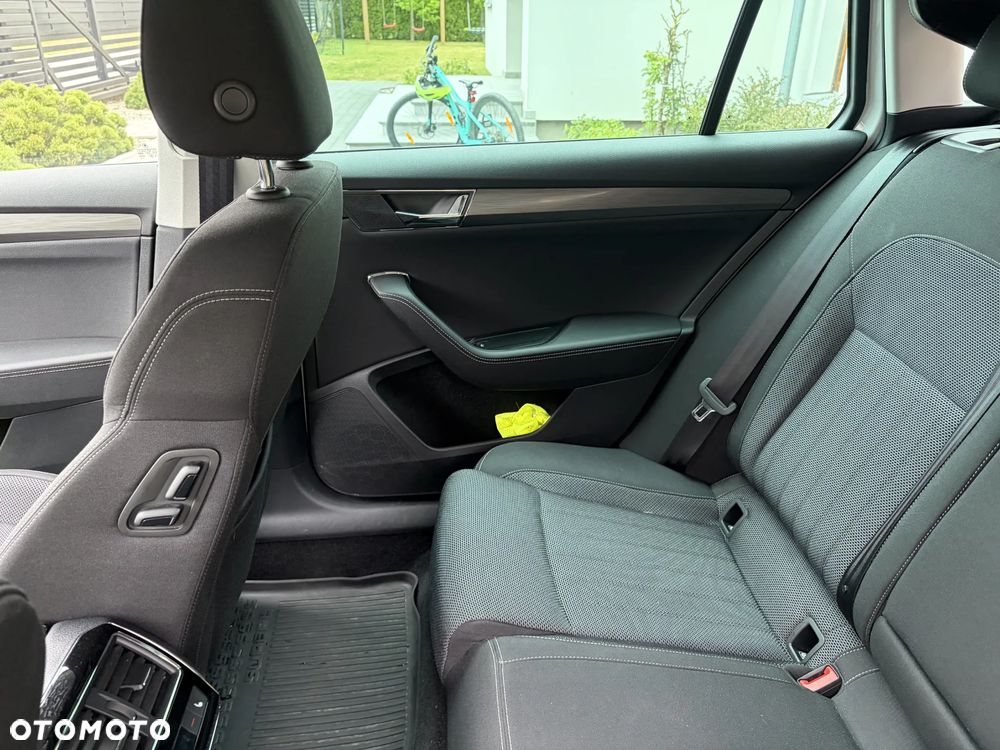 Skoda Superb 2.0 TSI Style DSG - 18