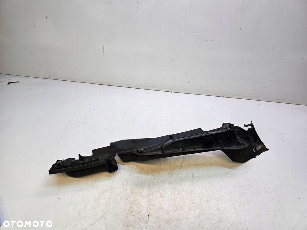 NAKŁADKA BŁOTNIKA LEWA AUDI A4 B9 8W0821169C - 3