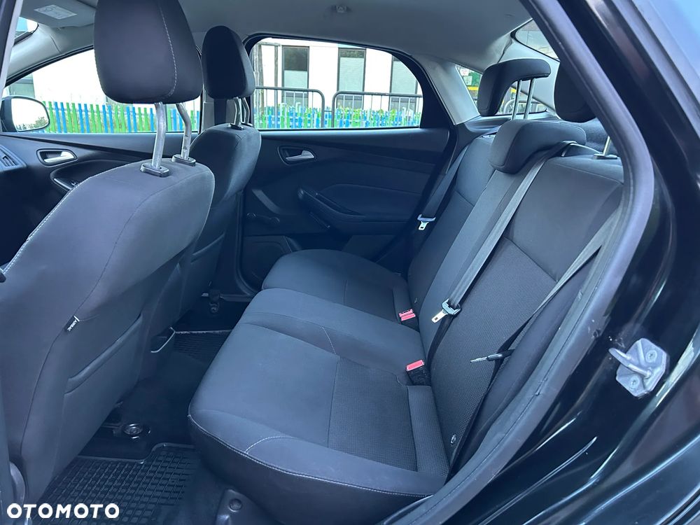 Ford Focus 1.6 Trend - 20