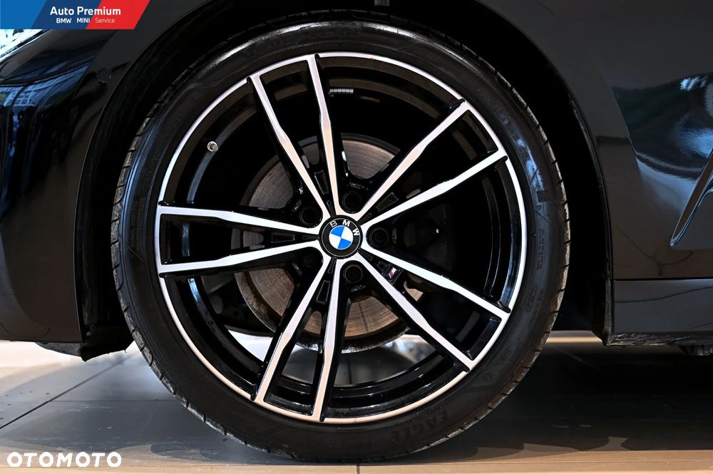 BMW Seria 3 320d xDrive M Sport sport - 23