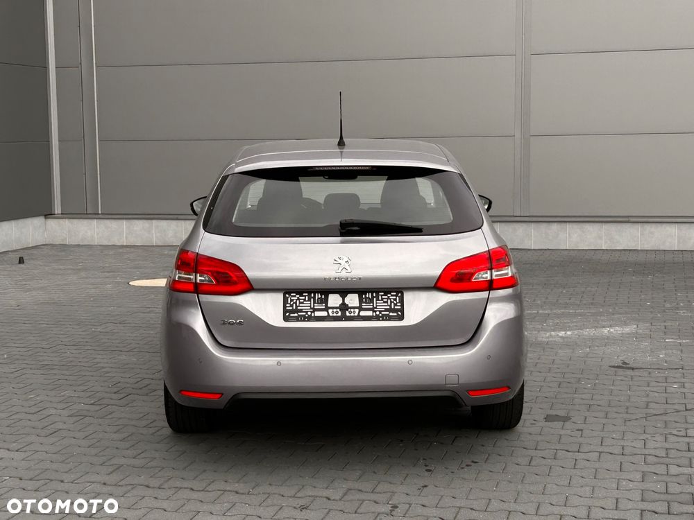 Peugeot 308 - 5