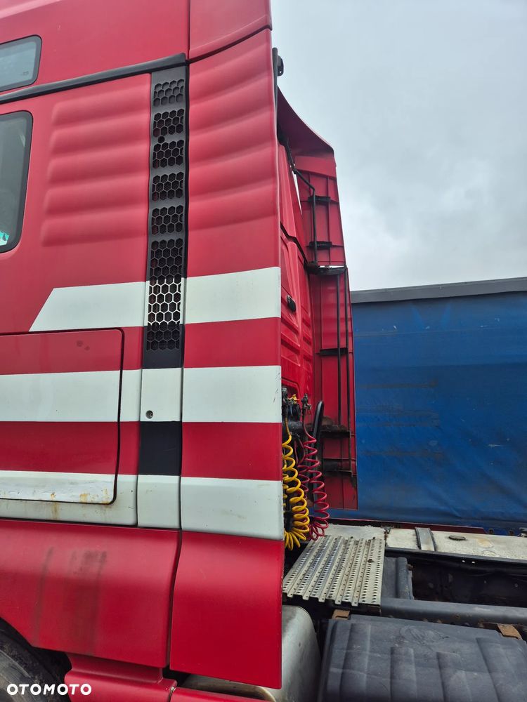 SPOILER SPOJLER OWIEWKA ZAKABINOWA LOTKA LEWA MAN TGX EURO 5 - 1