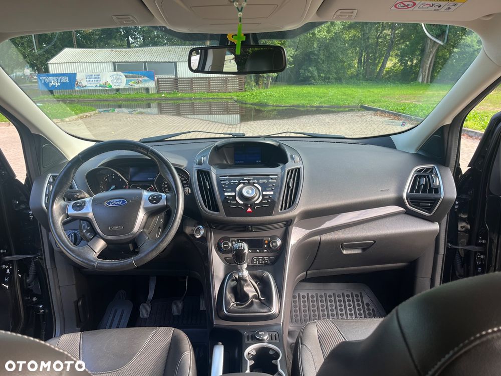 Ford Kuga 2.0 TDCi 2x4 Titanium - 7