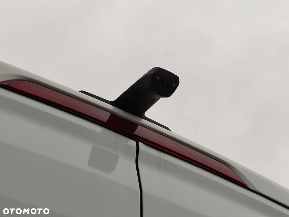 Maxus Deliver 9 - 19