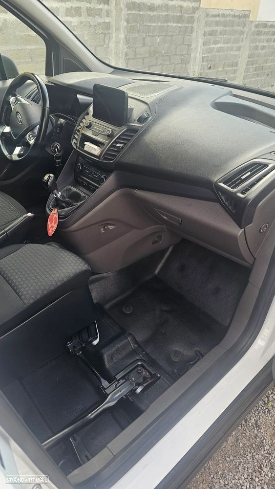 Ford Transit Connect - 10