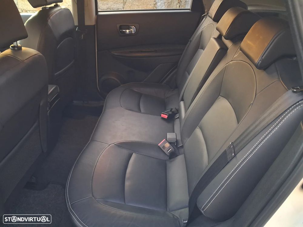 Nissan Qashqai 1.5 dCi Tekna Sport 17 - 11