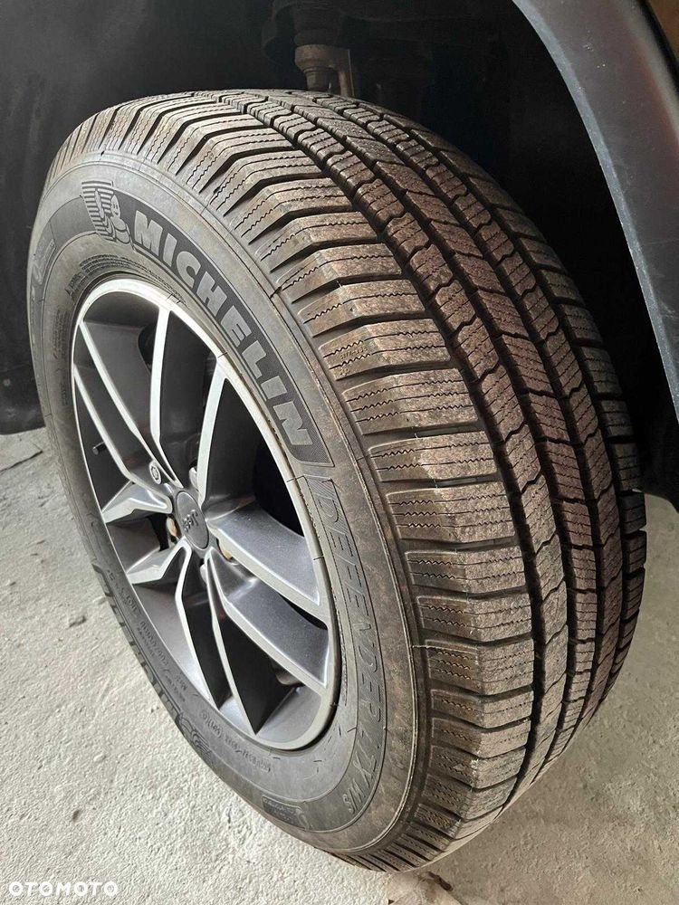 Jeep Grand Cherokee - 7