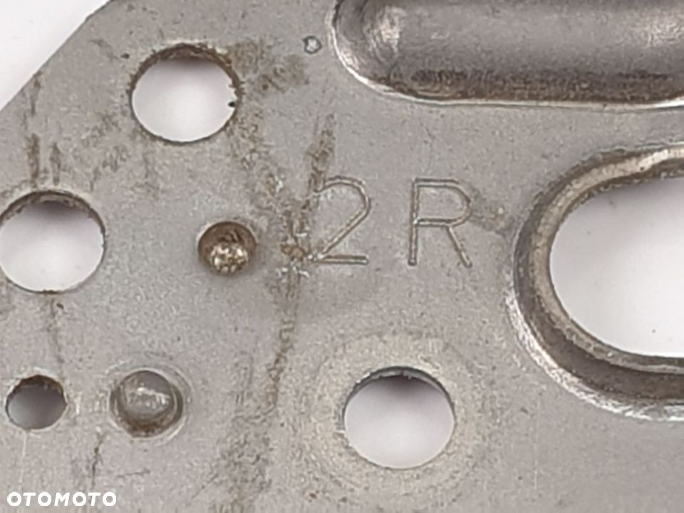 Mocowanie Radia Nawigacji TYOTA AURIS II 2013 2018 rok - 4