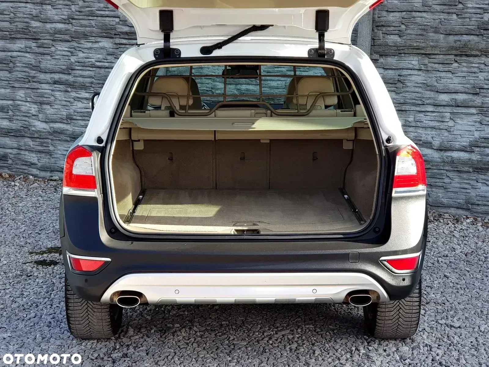 Volvo XC 70 D5 AWD Dynamic Summum - 5