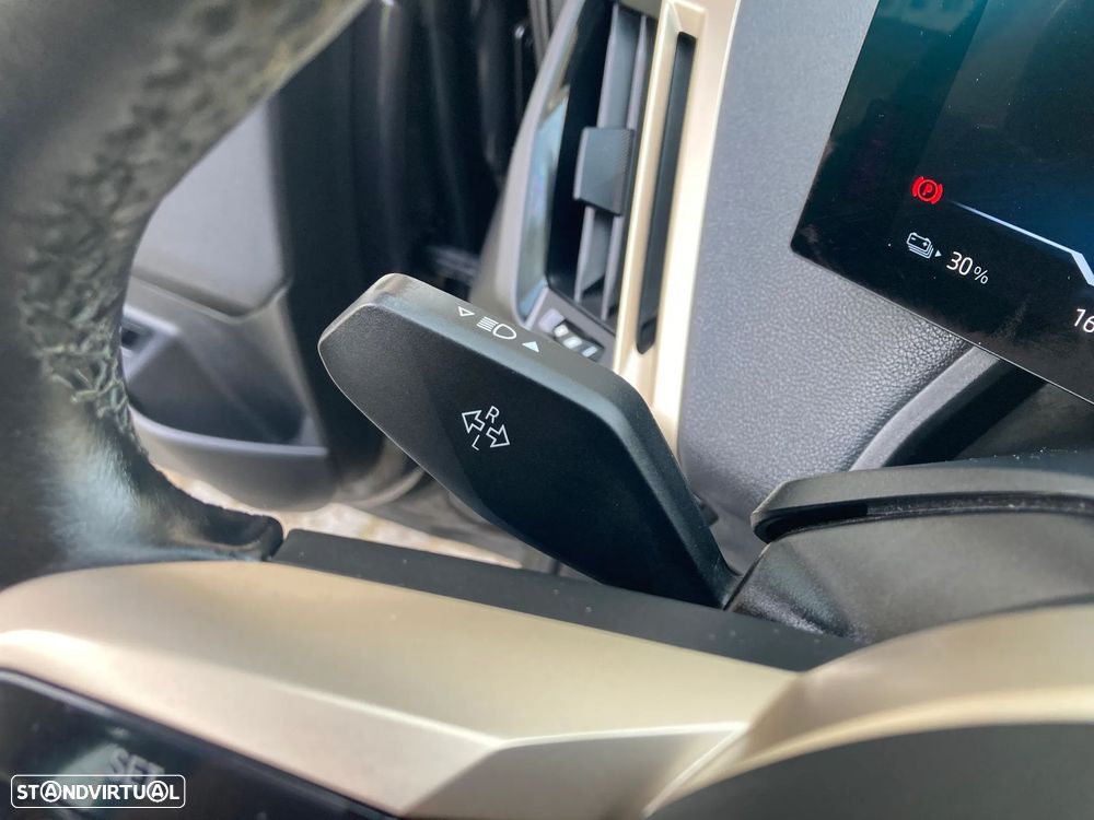 BMW iX — fotografia 22