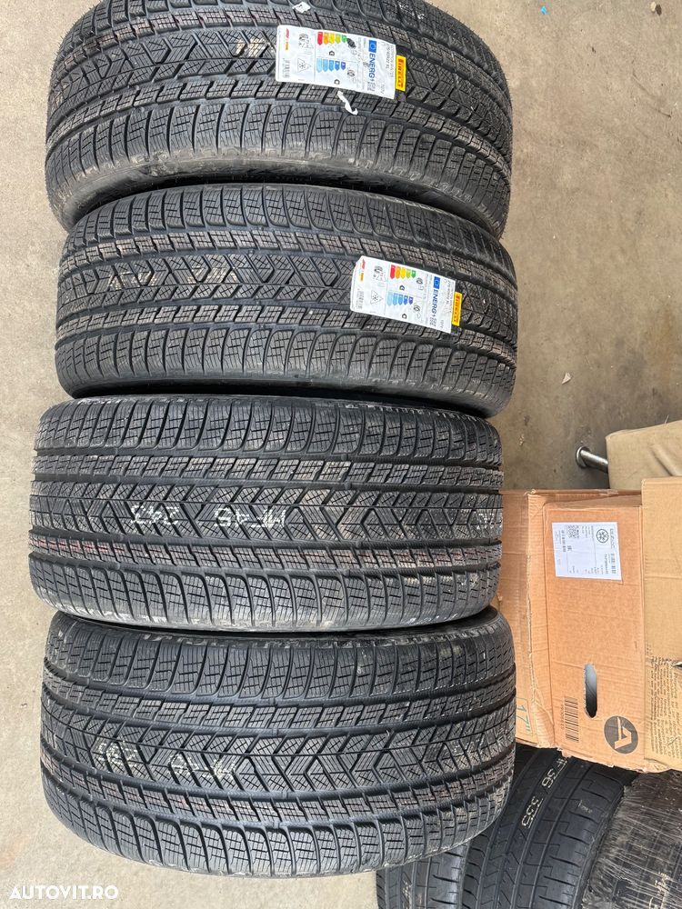 Vând set anvelope 275/40/22-315/35/22 Pirelli de iarnă noi - 1