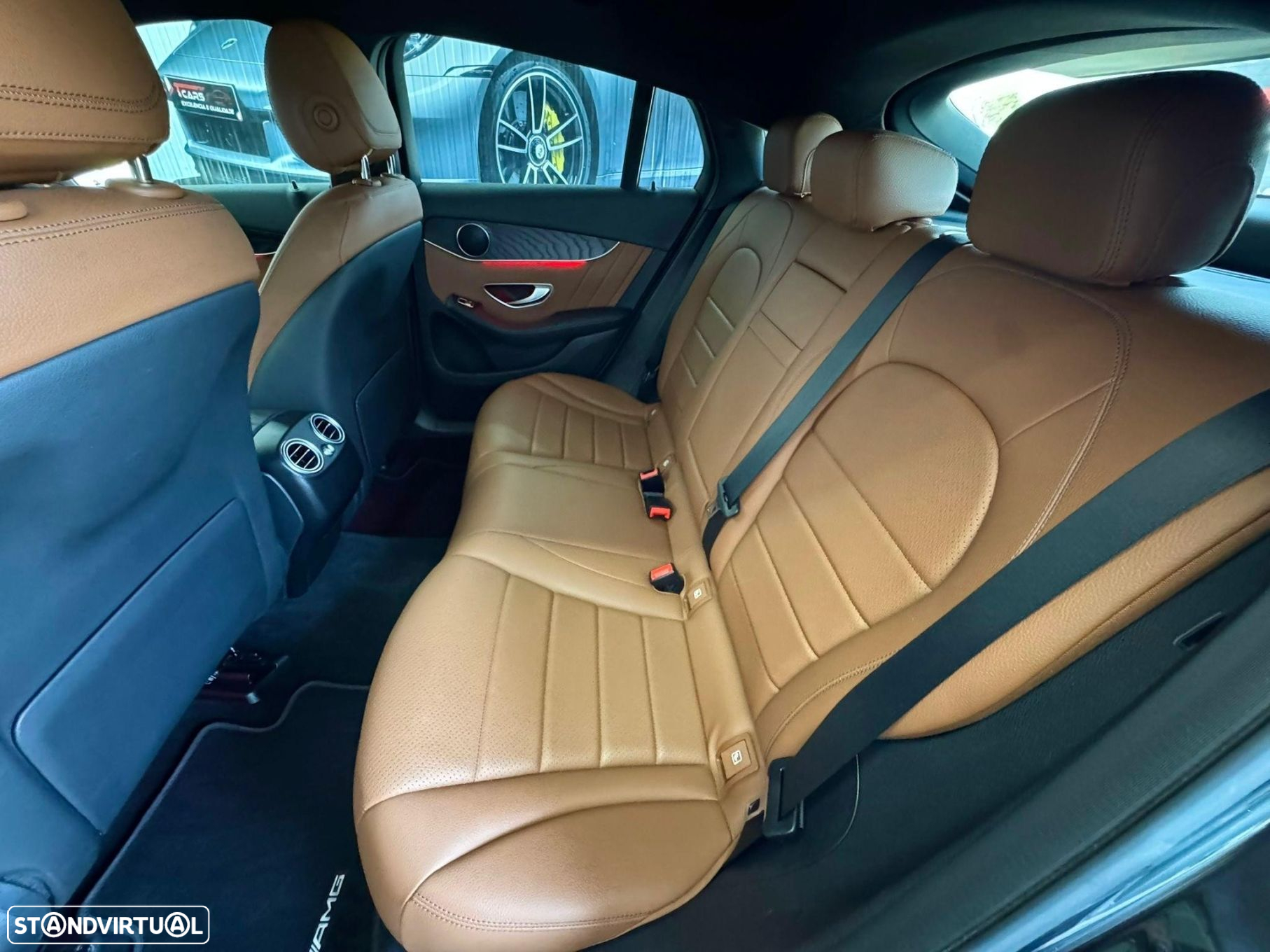Mercedes-Benz GLC 300 de Coupé 4Matic - 28