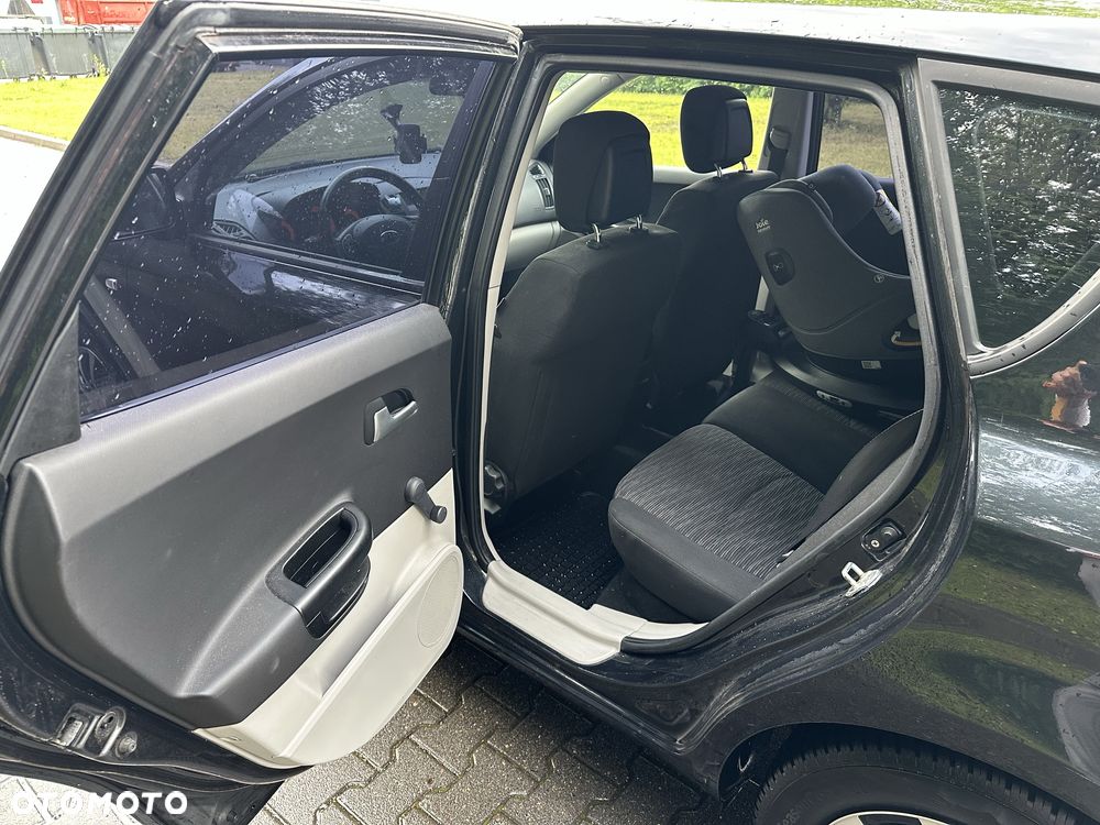 Kia Ceed - 7
