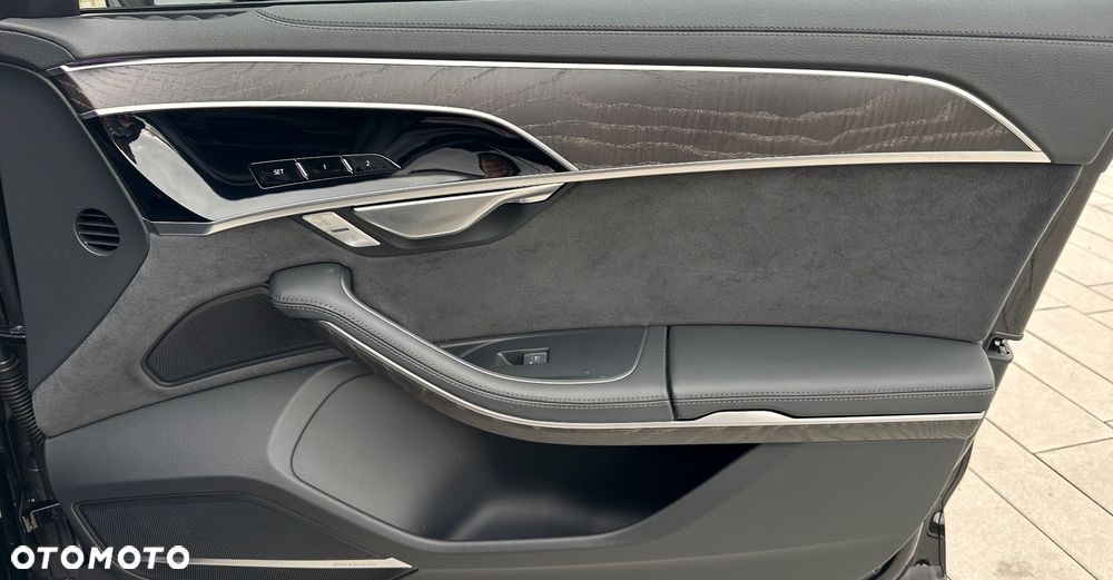 Audi A8 L 60 TFSI e quattro tiptronic - 18