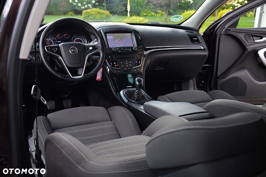 Opel Insignia 2.0 CDTI S&S - 21