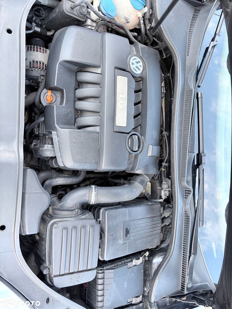 Volkswagen Golf 1.6 Trendline - 16