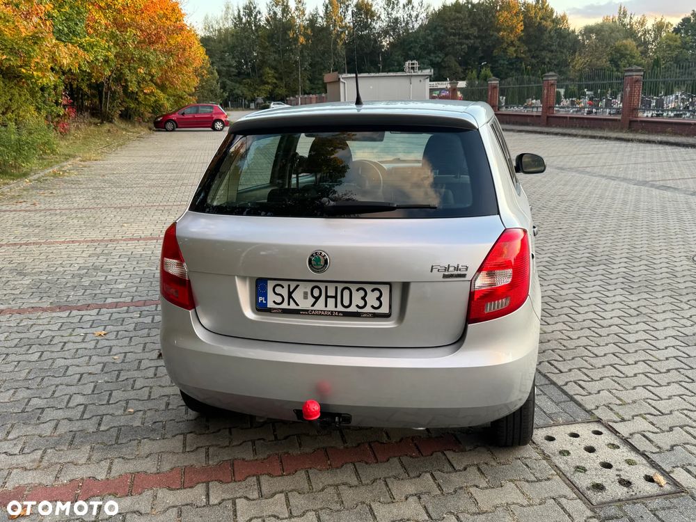 Skoda Fabia 1.4 16V Active - 17