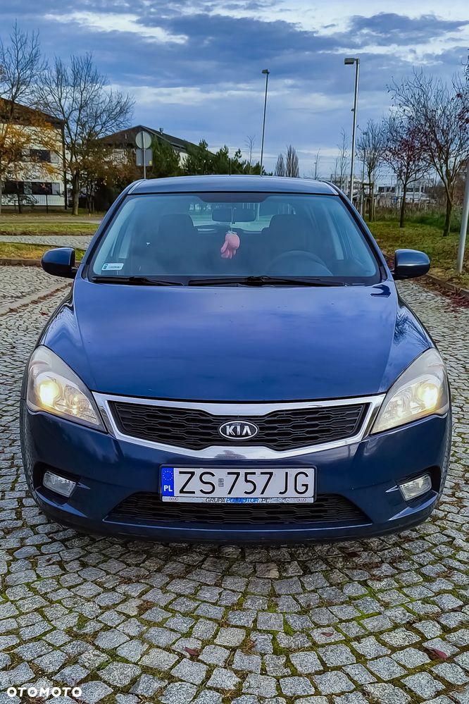 Kia Ceed 1.6 Crdi Comfort - 2