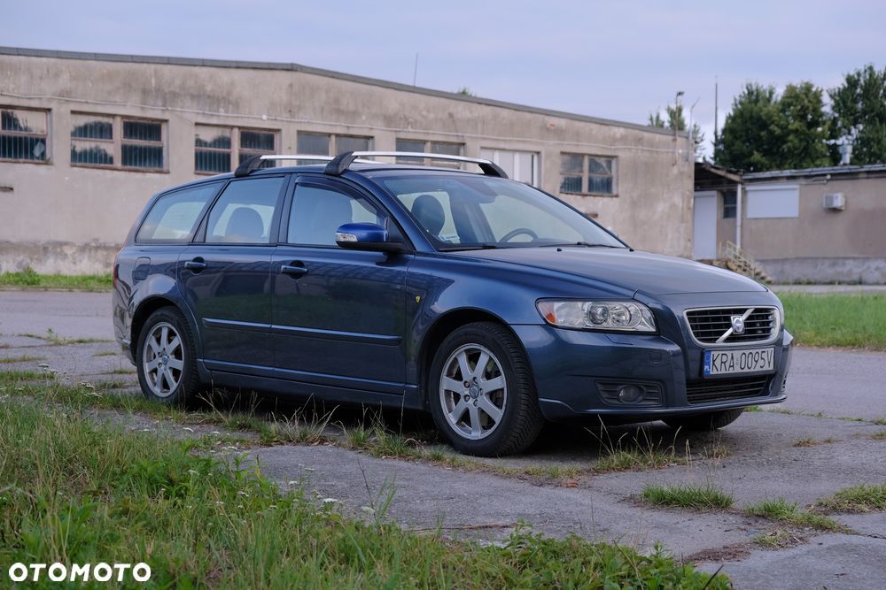 Volvo V50 T5 Momentum - 4