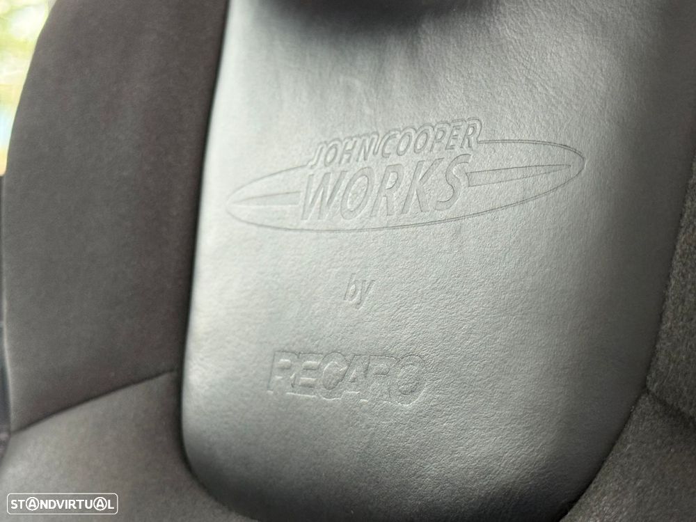 MINI 3 Portas Cooper D - 34