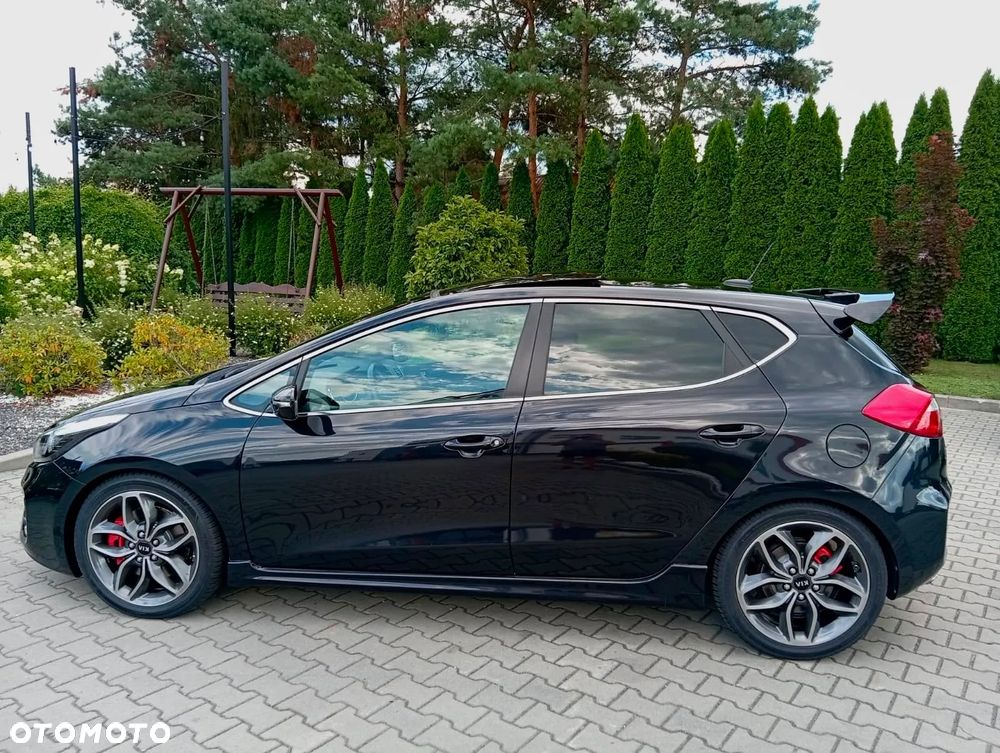 Kia Ceed 1.6 T-GDI GT-Track - 8