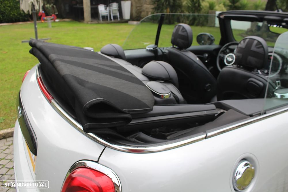 MINI Cabrio Cooper SD Auto Desportiva - 13