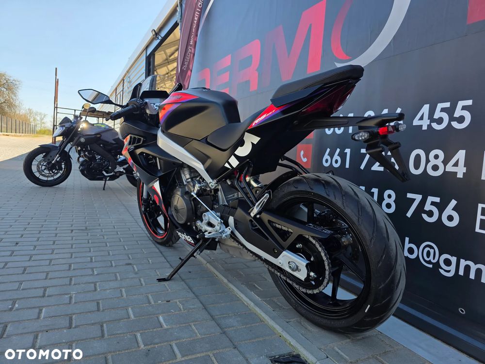Aprilia RS - 9