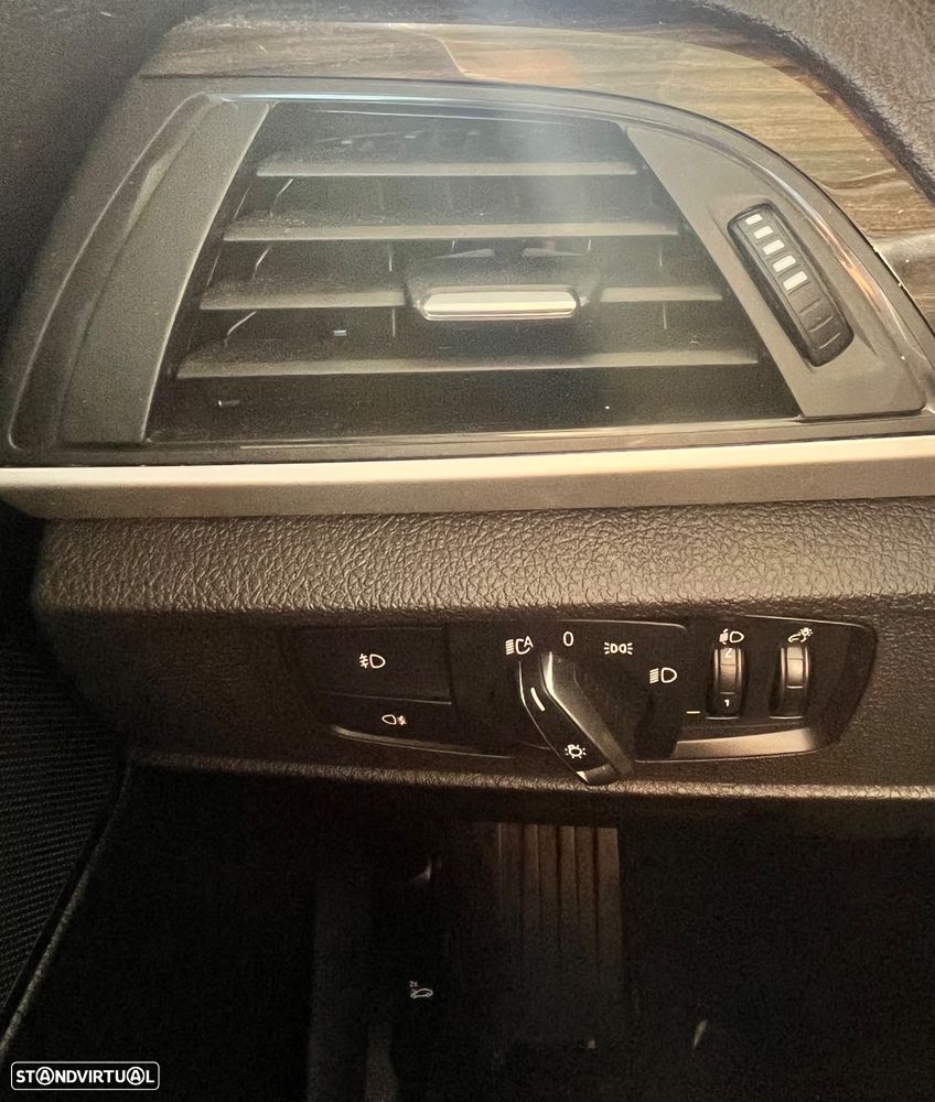 BMW 220 d Coupe Line Luxury Auto - 12