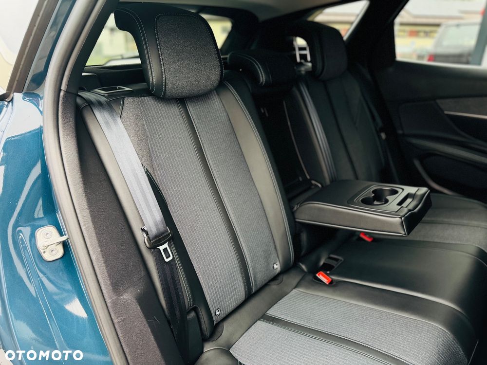 Peugeot 3008 BlueHDi 130 Stop & Start EAT8 GT Pack - 31