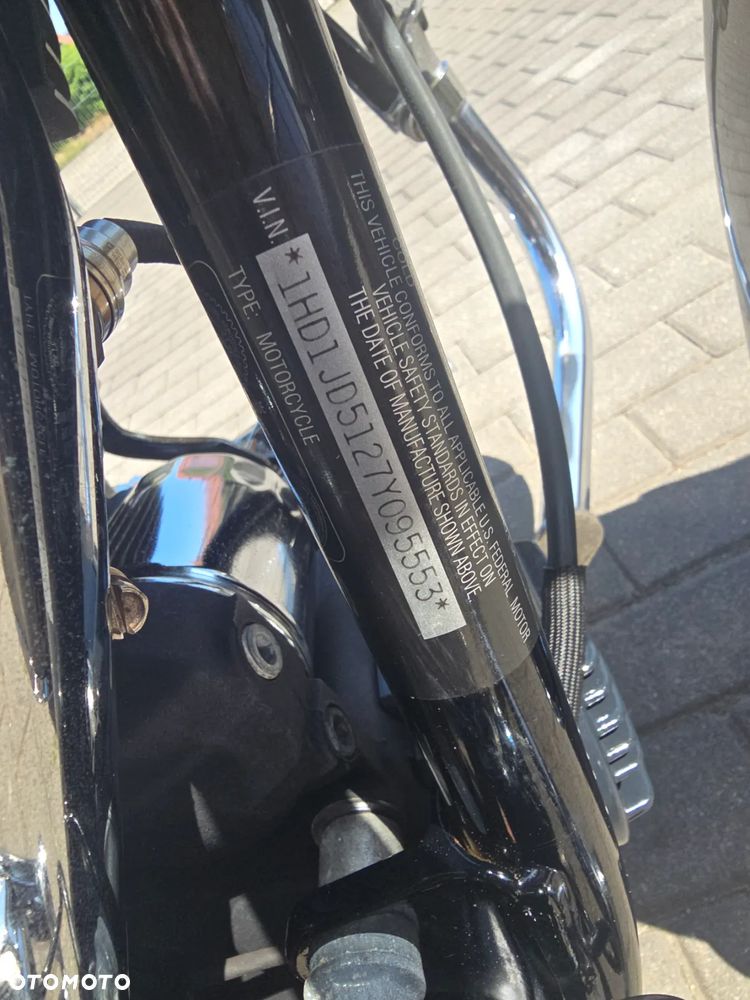 Harley-Davidson Softail Deluxe - 4