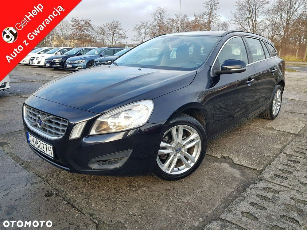 Volvo V60 D4 Momentum - 1