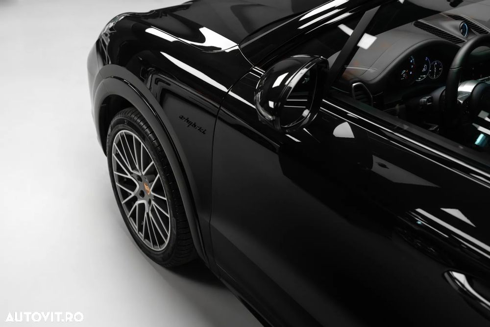Porsche Cayenne E-Hybrid - 7