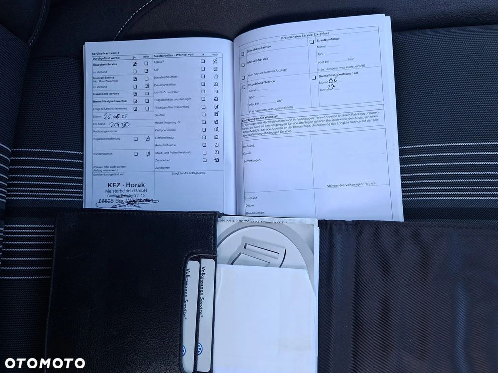 Volkswagen Golf 2.0 TDI DPF MATCH - 9