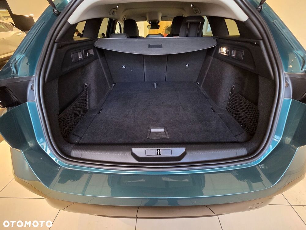 Peugeot 308 1.2 PureTech Allure Pack S&S EAT8 - 8