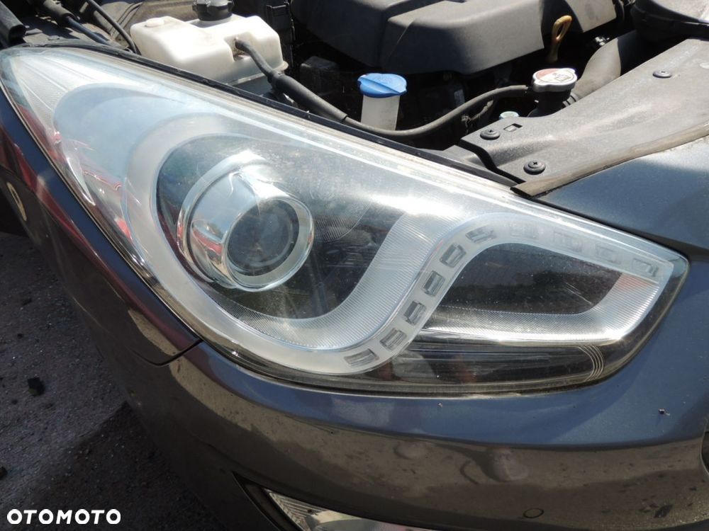 Lampa przód prawa Hyundai I40 GB - 1