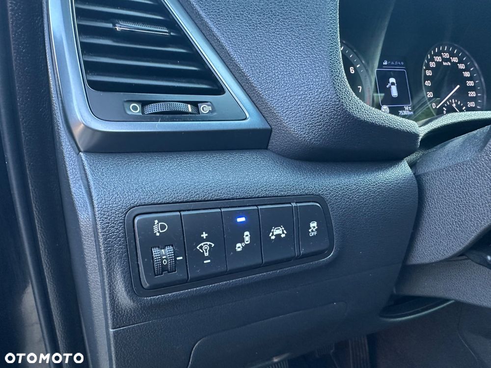 Hyundai Tucson blue 1.6 GDi 2WD Passion - 10