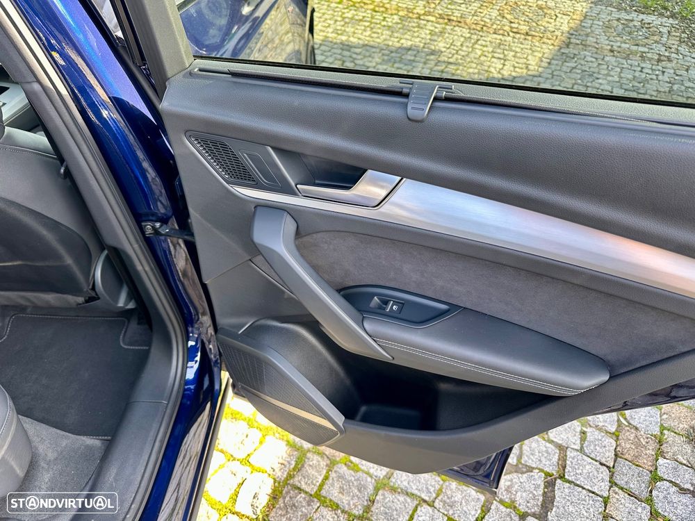 Audi Q5 55 TFSIe quattro S tronic S line - 56