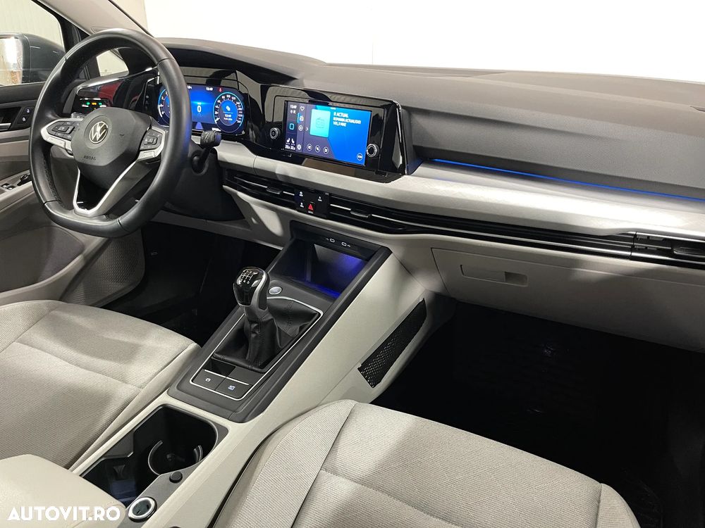 Volkswagen Golf 1.5 TSI ACT Life - 9