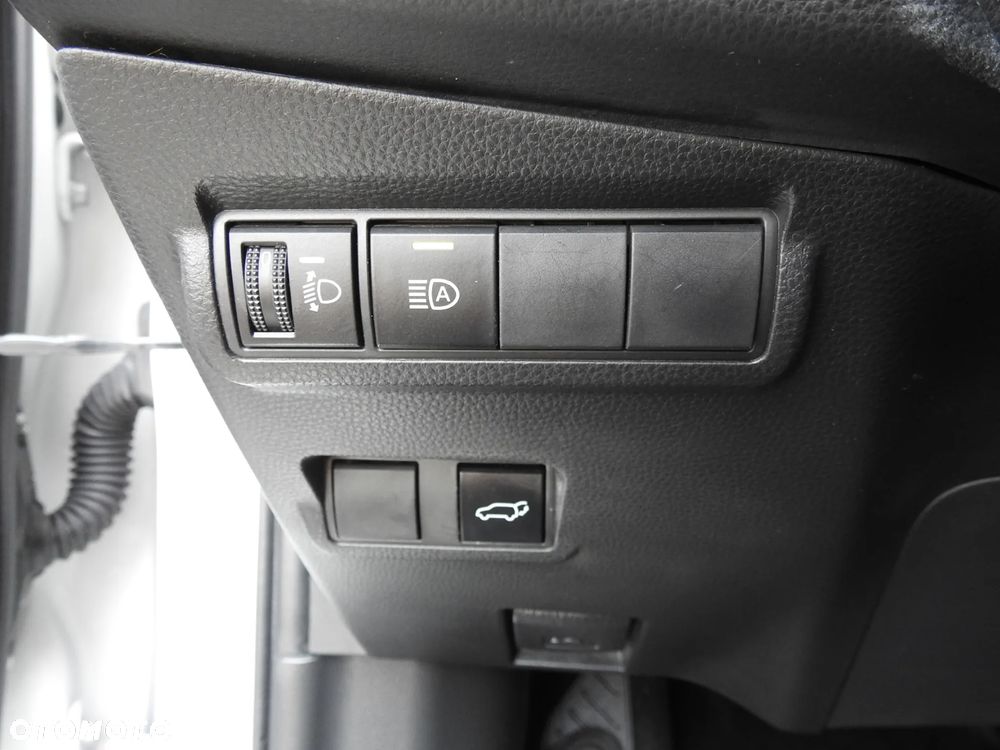 Toyota Corolla Cross 2.0 Hybrid Executive - 14