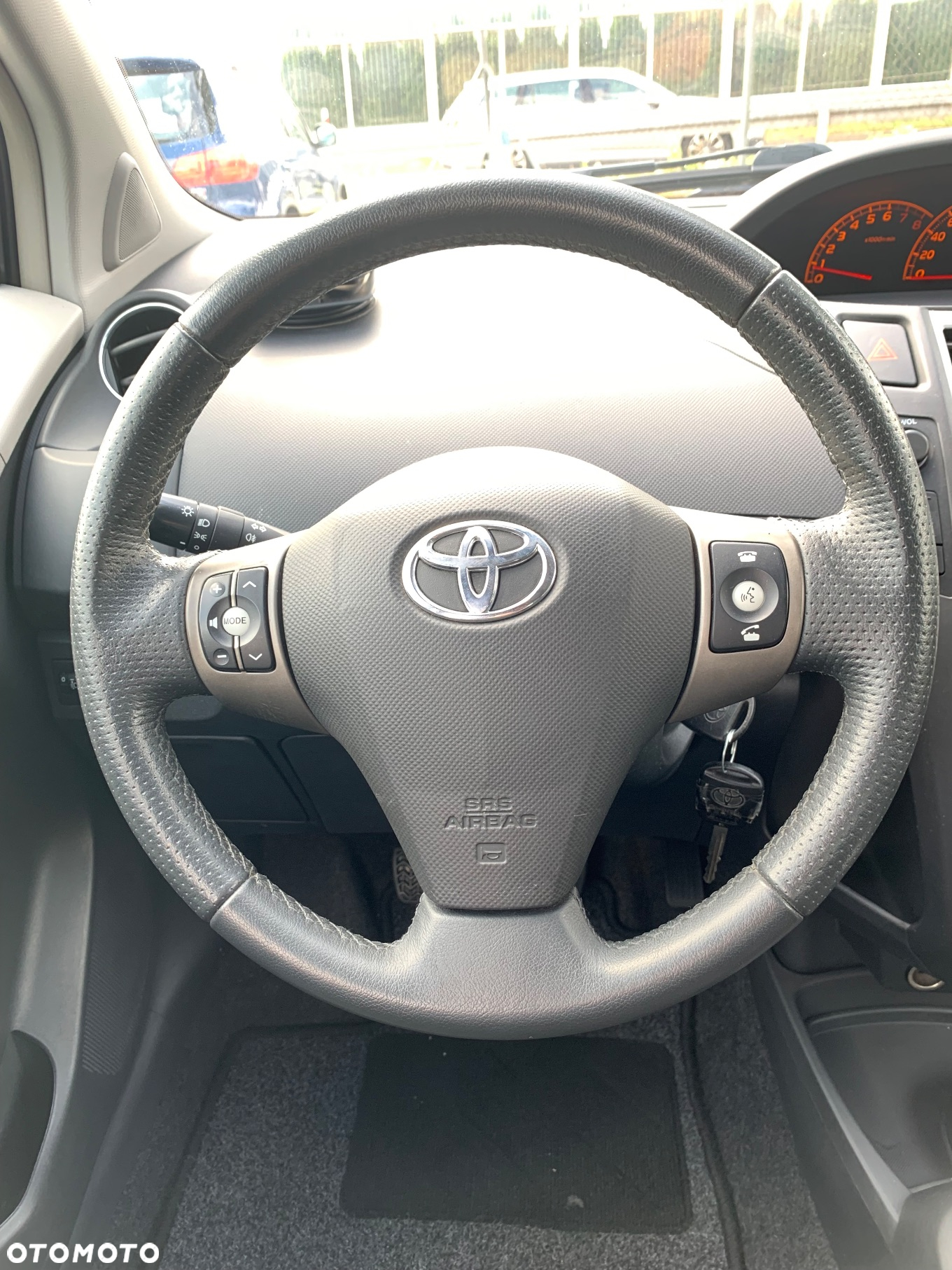 Toyota Yaris 1.33 VVT-i Sol - 24