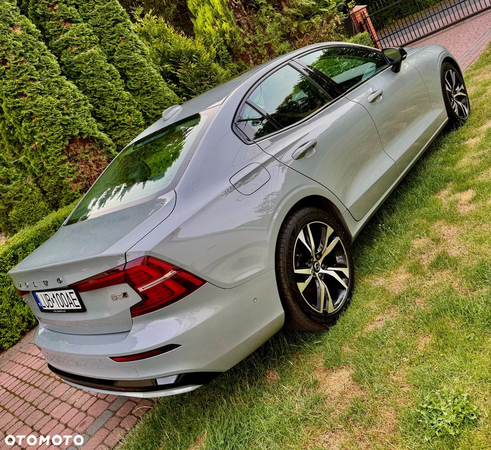 Volvo S60 B5 B AWD Plus Dark - 7