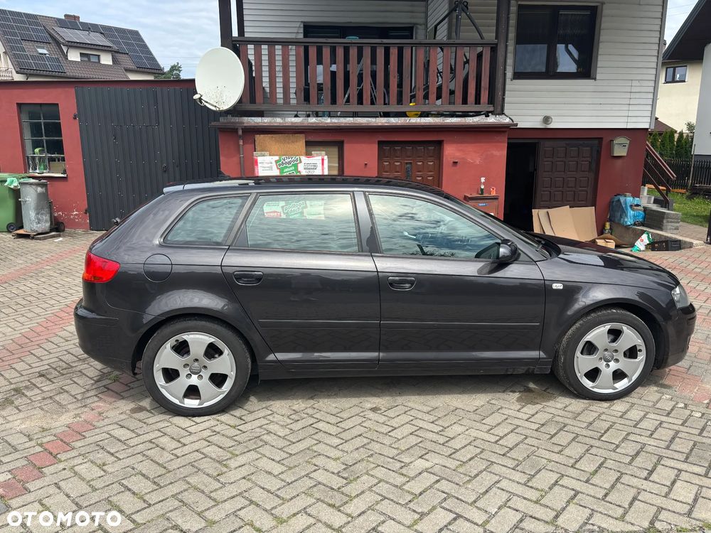 Audi A3 Sportback 1.9 TDI DPF Attraction - 2