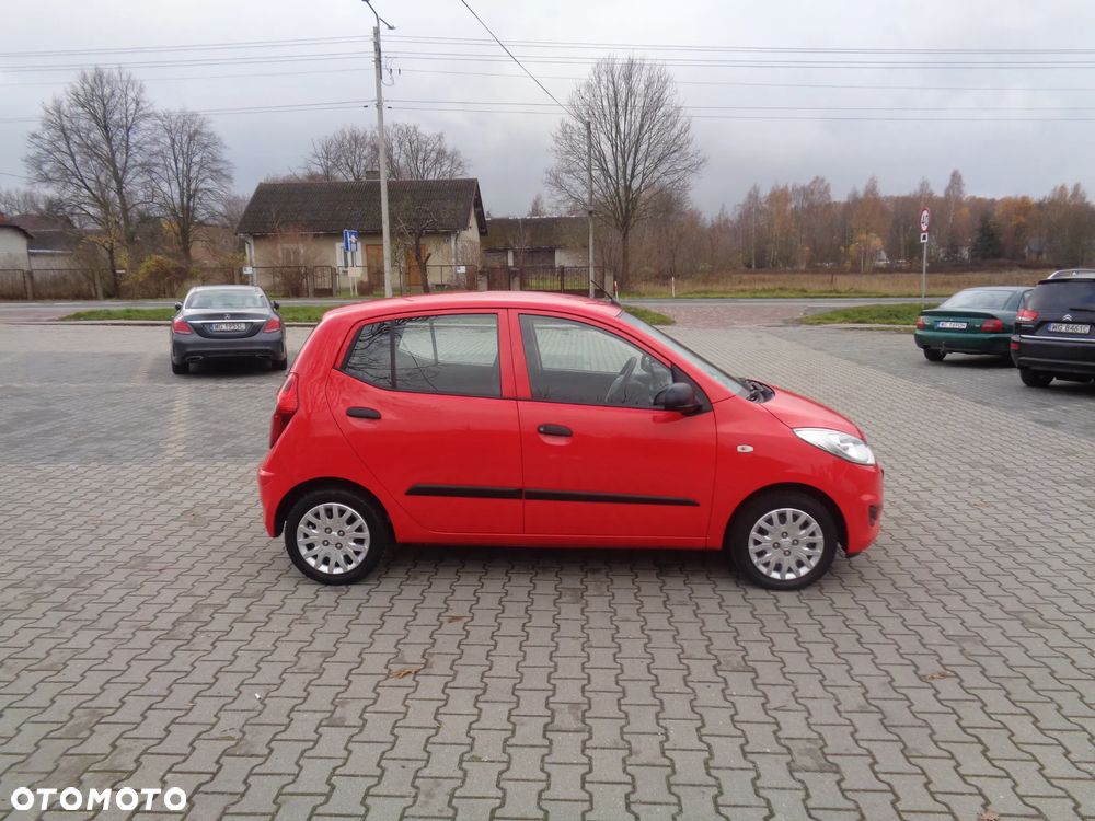 Hyundai i10 1.1 Premium - 11