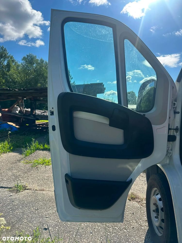Fiat Ducato 2.3 diesel 130 kM 2014 rok WEBASTO, KLIMA ORGINALNY NIEWIELKI PRZEBIEG! ZAREJESTROWANY - 23